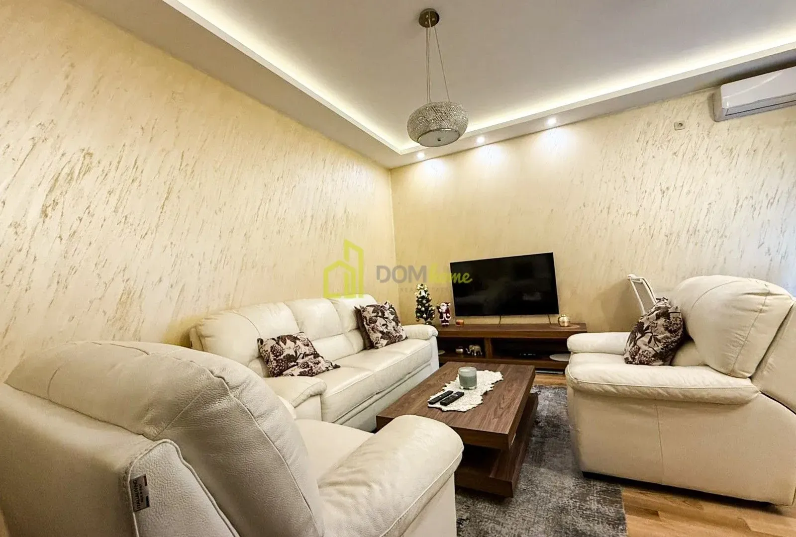 Izdavanje, jednosoban stan, 45m², Blok 9, Podgorica