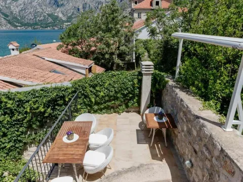 Prodaja, kuća, 370m², Kotor, Crna Gora - image 9