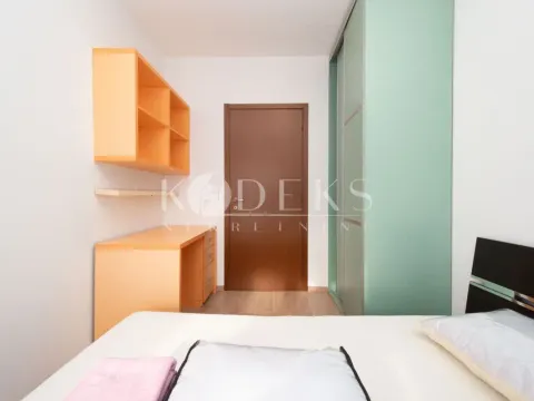 Izdavanje, dvosoban stan, 75m², City Kvart, Podgorica - image 7