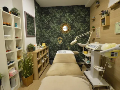 Izdavanje, poslovni prostor, 63m², City Kvart, Podgorica - image 4