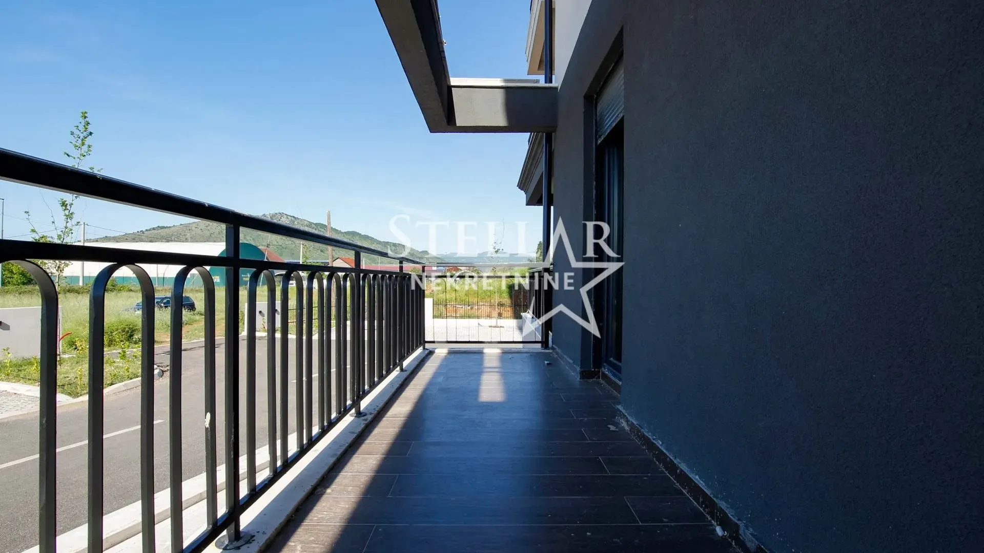 Prodaja, jednosoban stan, 39m², Tološi, Podgorica