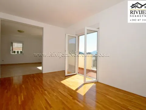 Sale, two bedroom apartment, 72m², Igalo, Herceg Novi - image 12