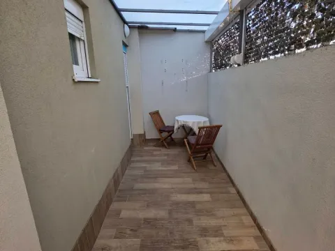 Izdavanje, jednosoban stan, 52m², Zabjelo, Podgorica - image 9