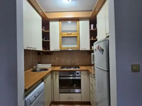 Prodaja, jednosoban stan, 42m², Zagorič, Podgorica - image 4