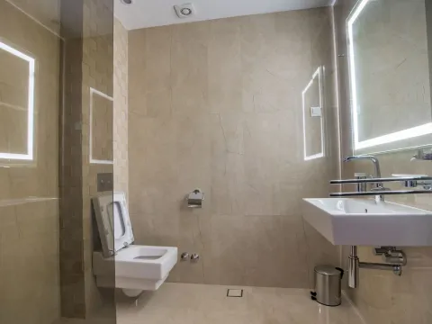 Rent, house, 1133m², Komoševina, Budva - image 24