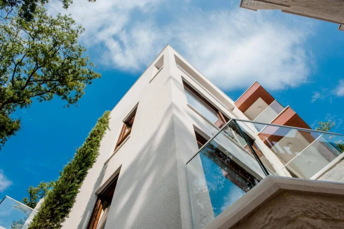 Sale, house, 285m², Perazića do, Budva