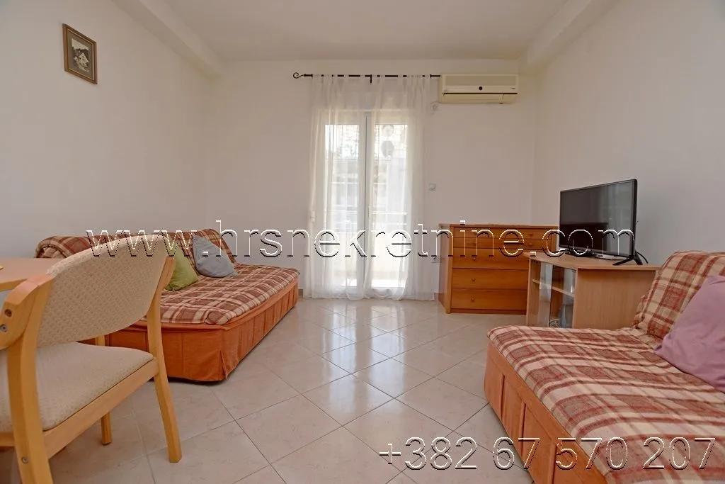 Rent, studio apartment, 29m², Đenovići, Herceg Novi