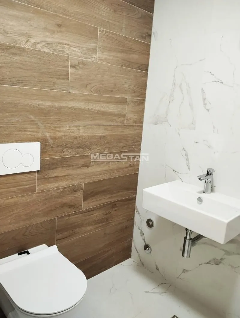 Sale, two bedroom apartment, 71m², Čubura, Beograd