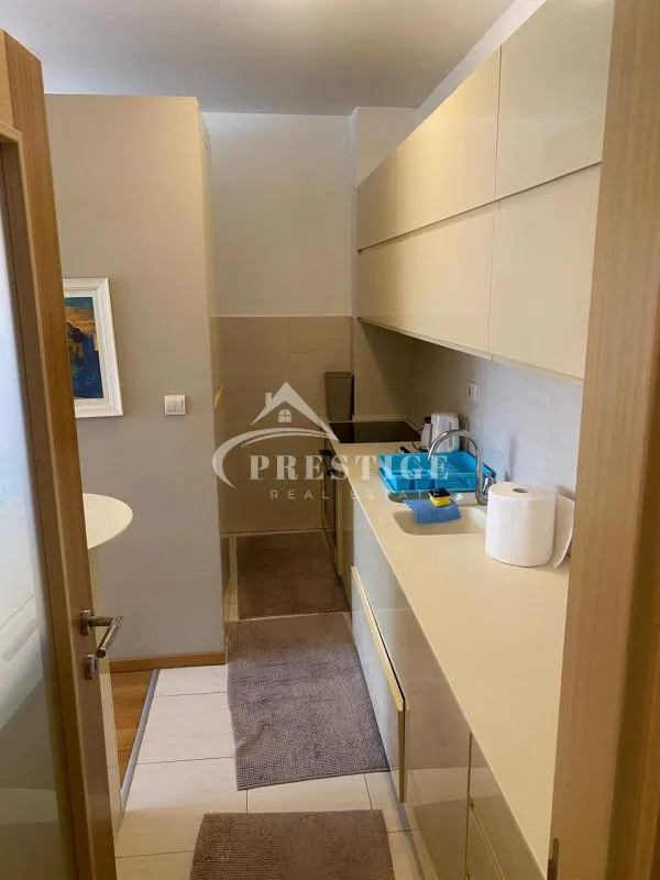 Rent, three bedroom apartment, 100m², Blok 6, Podgorica