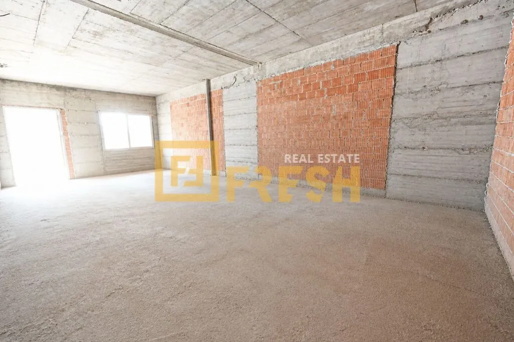 Sale, office space, 78m², Zabjelo, Podgorica