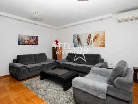 Izdavanje, dvosoban stan, 73m², Blok 9, Podgorica - image 4