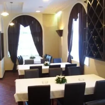 Izdavanje, poslovni prostor, 220m², Vrčin, Grocka - image 6