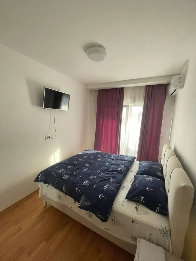 Izdavanje, jednosoban stan, 47m², Golubovina, Budva