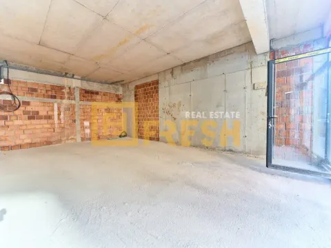 Rent, office space, 100m², Stari Aerodrom, Podgorica - image 5