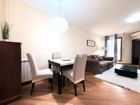 Rent, three bedroom apartment, 59m², Profesorska Kolonija, Palilula Sve Podlokacije - image 11