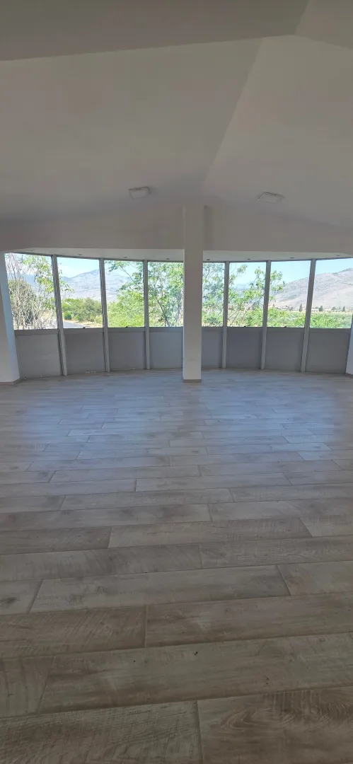 Rent, office space, 100m², Kuće Rakića, Podgorica