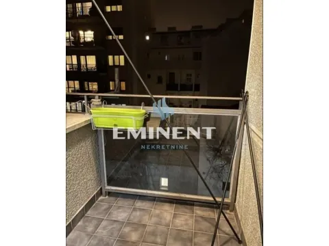 Rent, two bedroom apartment, 55m², Kalenić Pijaca, Vračar Sve Podlokacije - image 14