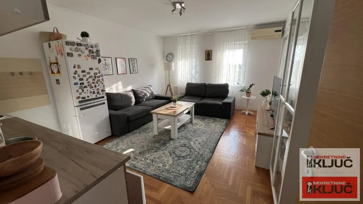 Sale, two bedroom apartment, 43m², Bulevar Evrope, Novi Sad Sve Podlokacije