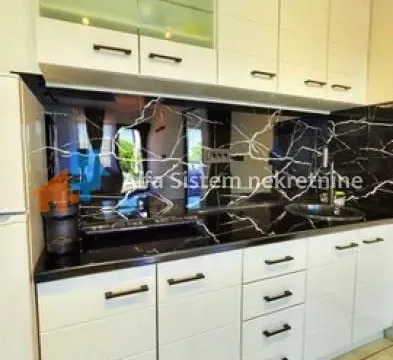 Izdavanje, kuća, 52m², Veliki Mokri Lug, Zvezdara Sve Podlokacije - image 7