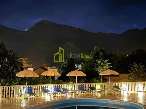 Prodaja, trosoban stan, 139m², Risan, Kotor - image 9