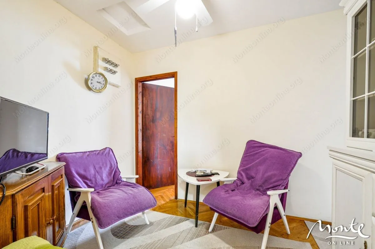 Sale, house, 1198m², Dobrota, Kotor