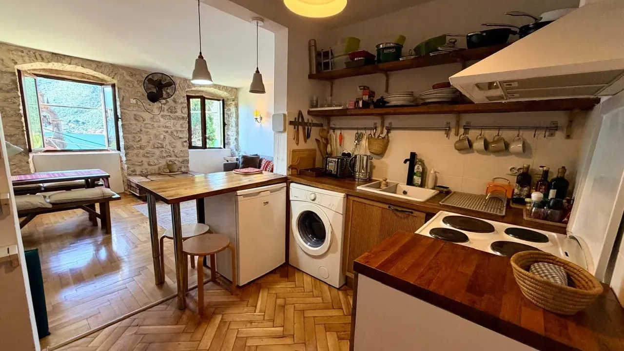Sale, one bedroom apartment, 39m², Perast, Kotor