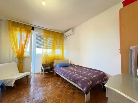 Sale, one bedroom apartment, 65m², Pobrežje, Podgorica - image 4