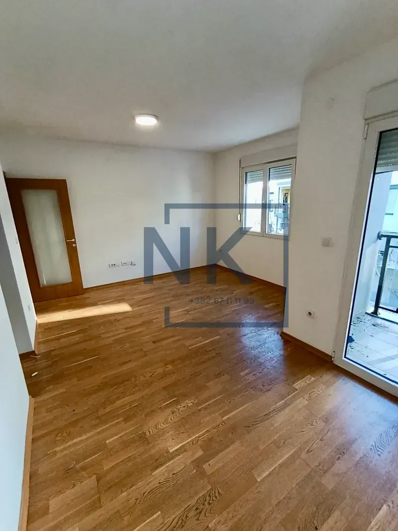 Prodaja, jednosoban stan, 43m², Blok 9, Podgorica