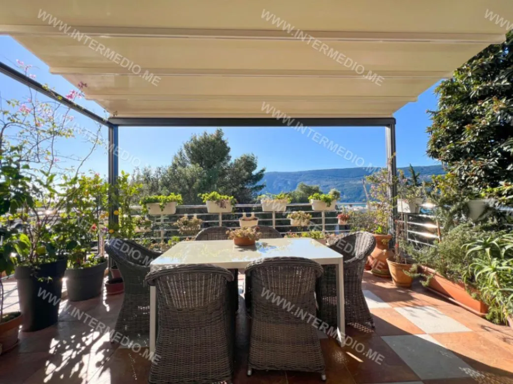 Prodaja, jednosoban stan, 73m², Topla, Herceg Novi