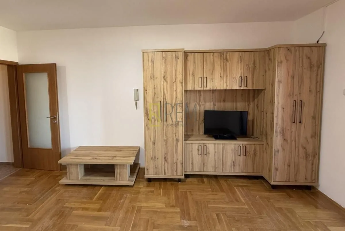 Prodaja, garsonjera, 33m², Tuški Put, Podgorica