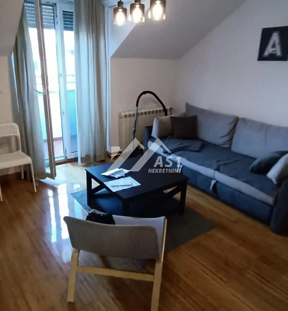 Izdavanje, jednosoban stan, 35m², Nova Detelinara, Novi Sad Sve Podlokacije
