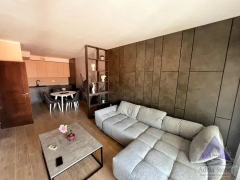 Sale, two bedroom apartment, 92m², Rafailovići, Budva - image 9