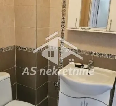 Izdavanje, trosoban stan, 75m², Đeram Pijaca, Beograd - image 10