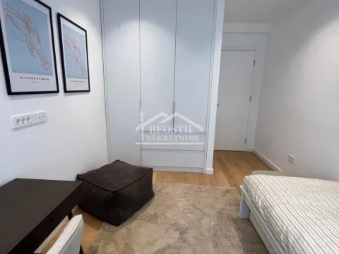 Izdavanje, četvorosoban stan, 112m², Stari Grad, Beograd - image 12