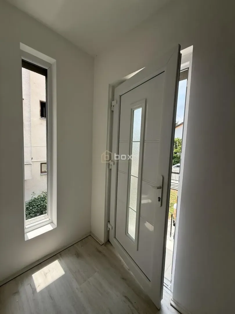 Prodaja, dvosoban stan, 68m², Pantelej, Niš