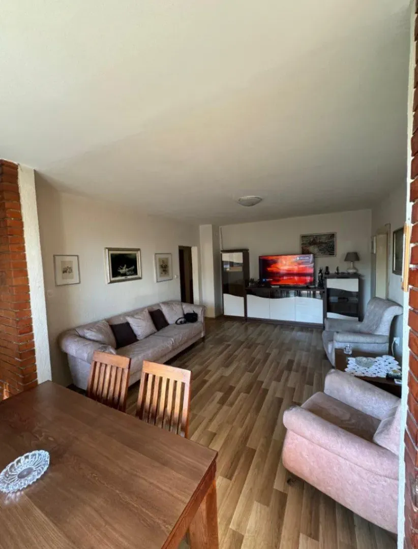 Prodaja, trosoban stan, 85m², Vidikovački venac, Rakovica