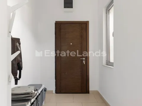 Sale, two bedroom apartment, 84m², Morinj, Kotor - image 13