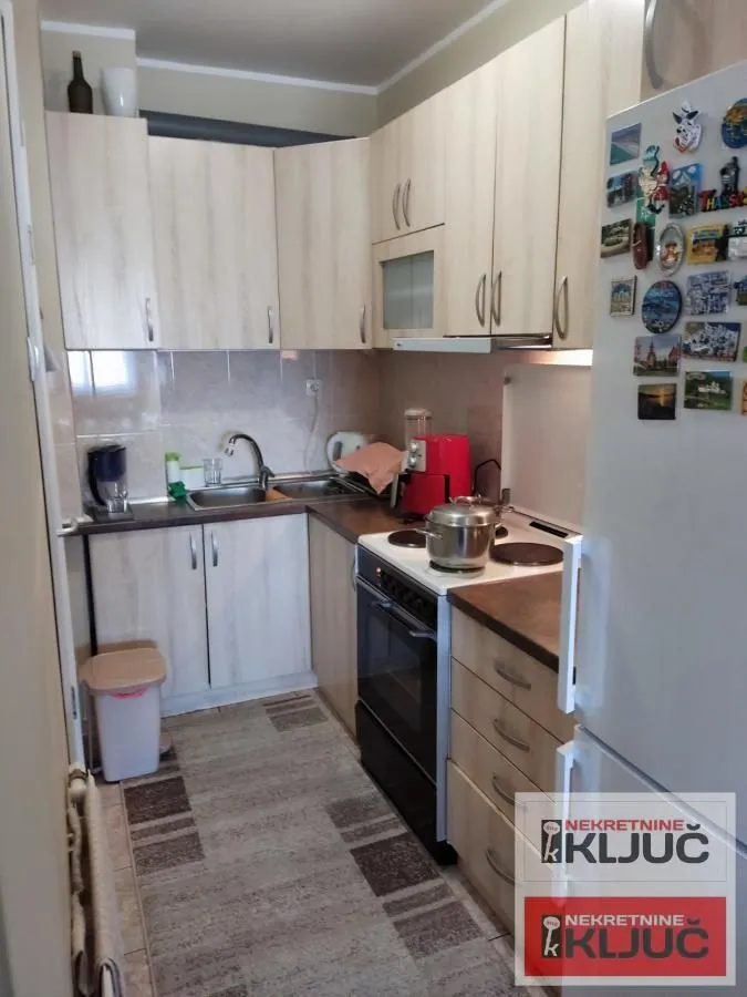 Prodaja, dvosoban stan, 45m², Bulevar patrijarha Pavla, Novi Sad Sve Podlokacije