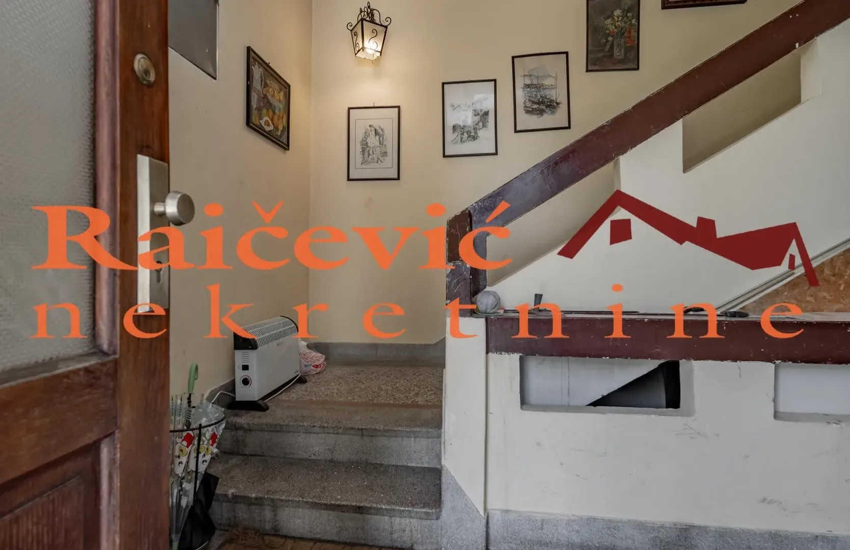 Sale, house, 300m², Savski Venac, Beograd