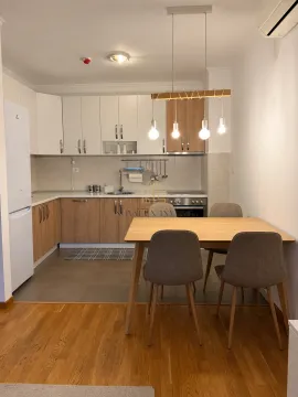 Izdavanje, dvosoban stan, 68m², City Kvart, Podgorica - image 2