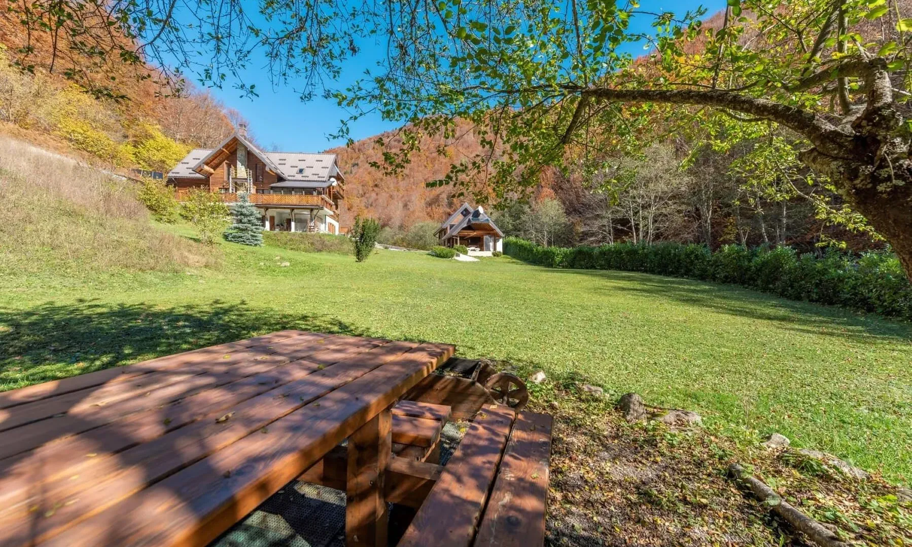 Prodaja, kuća, 550m², Podgorica, Crna Gora