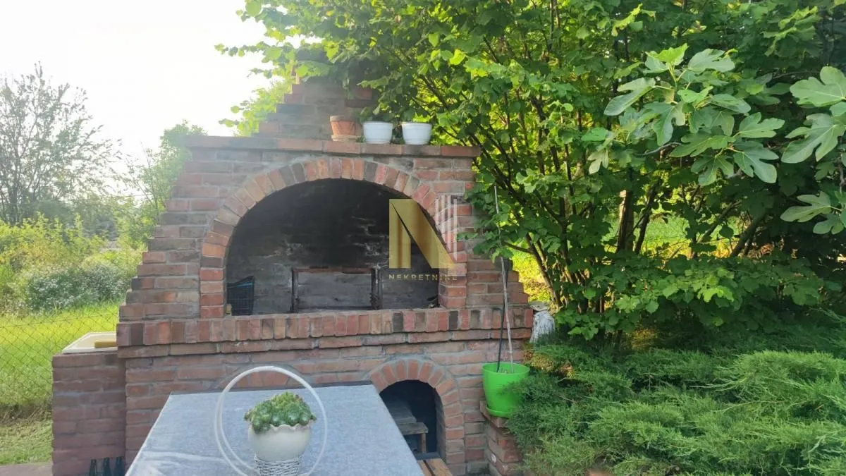 Prodaja, kuća, 108m², Alibegovac, Petrovaradin