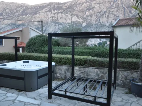 Prodaja, trosoban stan, 100m², Muo, Kotor - image 12