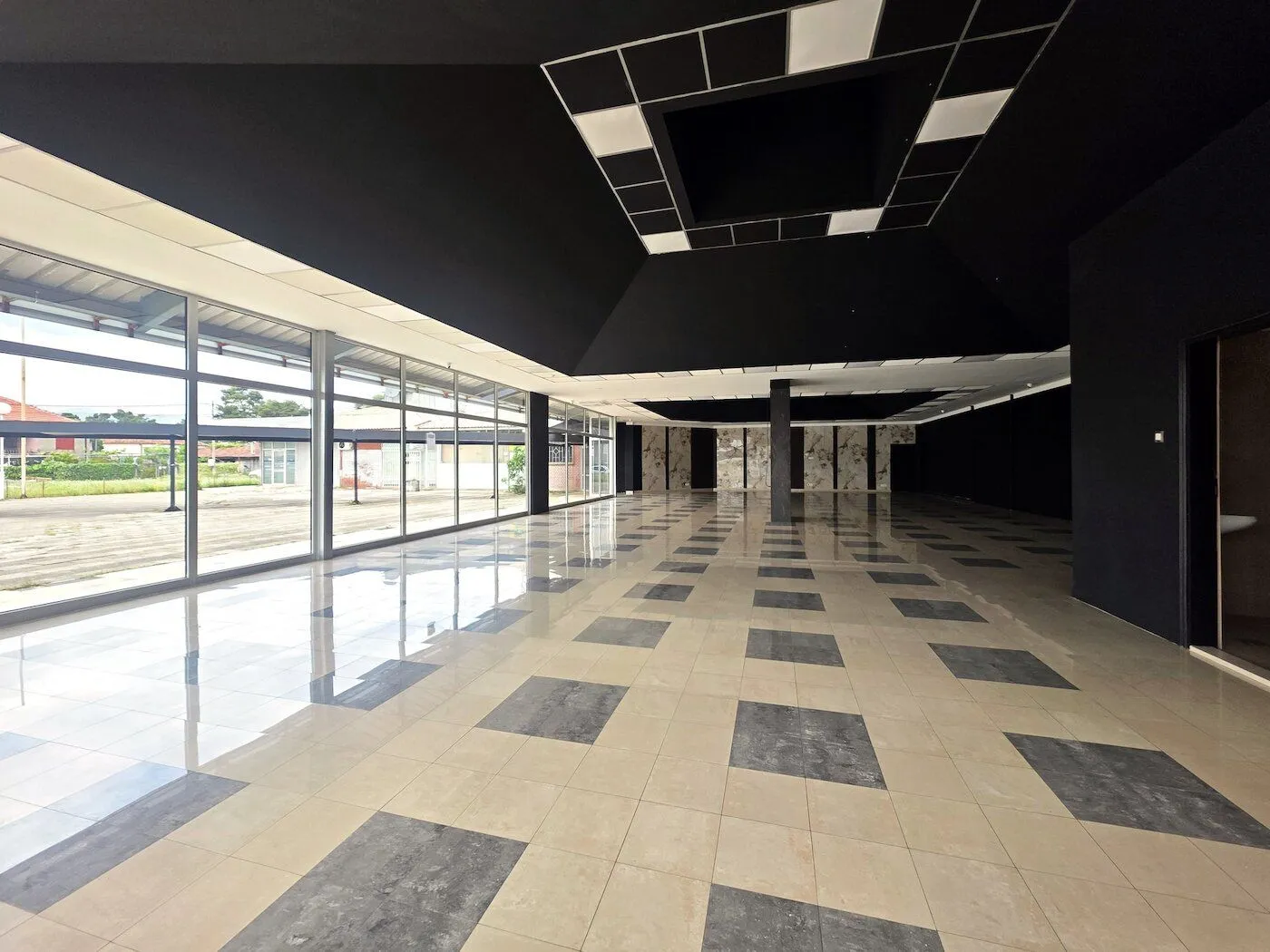 Rent, office space, 281m², Masline, Podgorica
