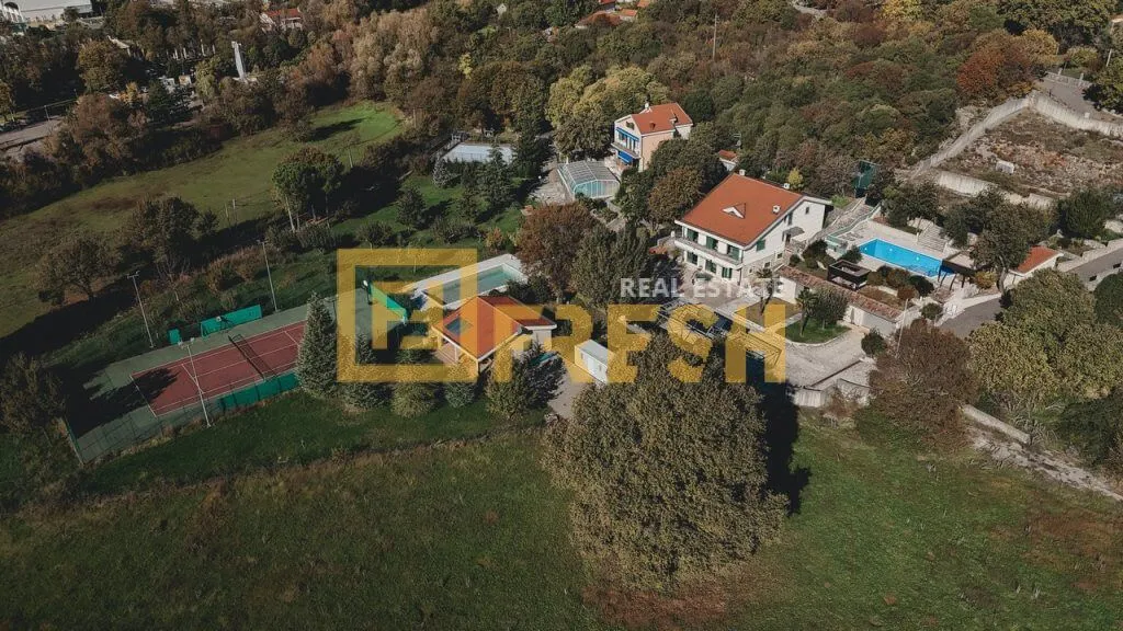 Rent, house, 380m², Mareza, Podgorica