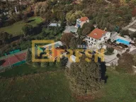 Izdavanje, kuća, 380m², Mareza, Podgorica - image 2