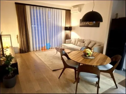 Izdavanje, dvosoban stan, 51m², Savski Venac, Beograd