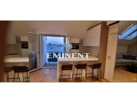 Izdavanje, dvosoban stan, 48m², Vračar Sve Podlokacije, Beograd - image 6