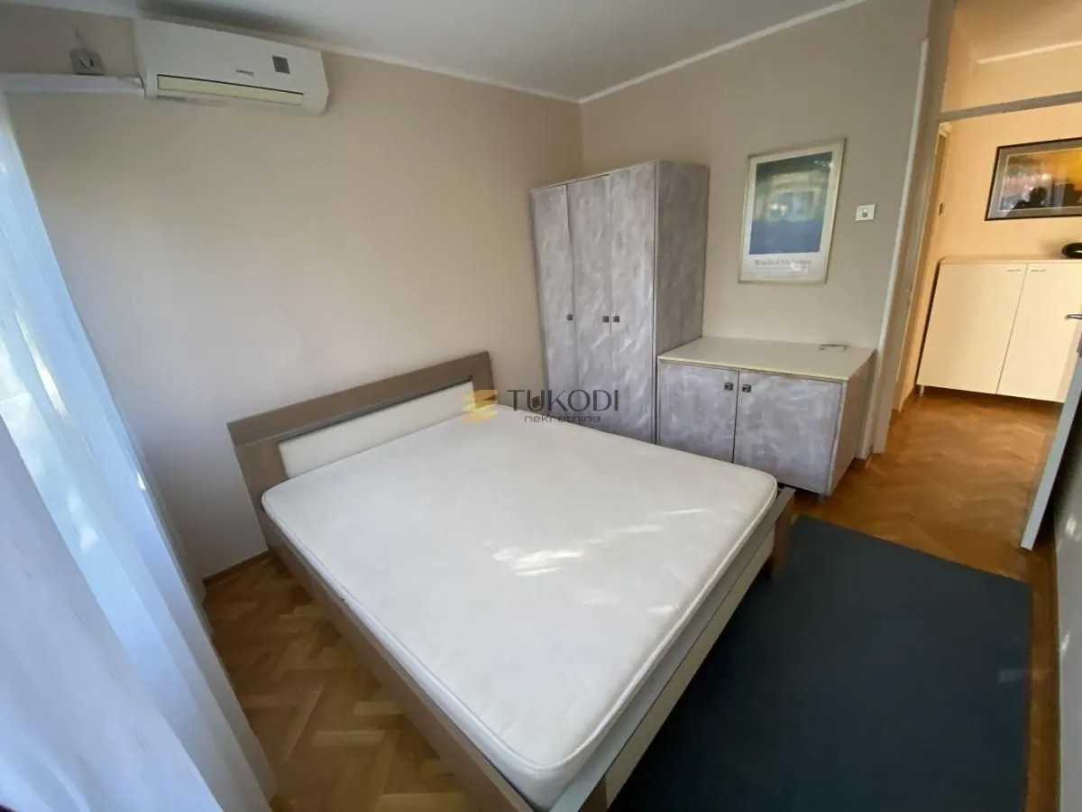 Izdavanje, trosoban stan, 78m², Novi Beograd Sve Podlokacije, Beograd