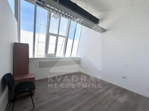 Rent, office space, 1850m², Zabjelo, Podgorica - image 42